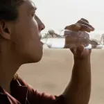 Idratazione corretta: quanta acqua bere e segnali di disidratazione