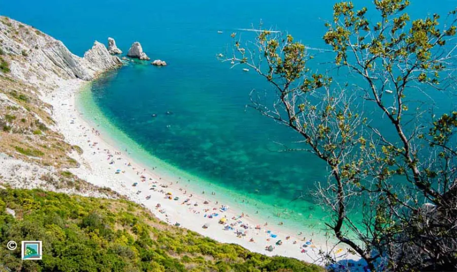 Spiagge ad Ancona e dintorni: quali visitare tra mare e natura